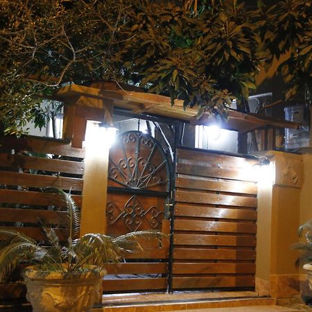Bed and Breakfast 2 Kitarat Bb Vlorë Exterior foto